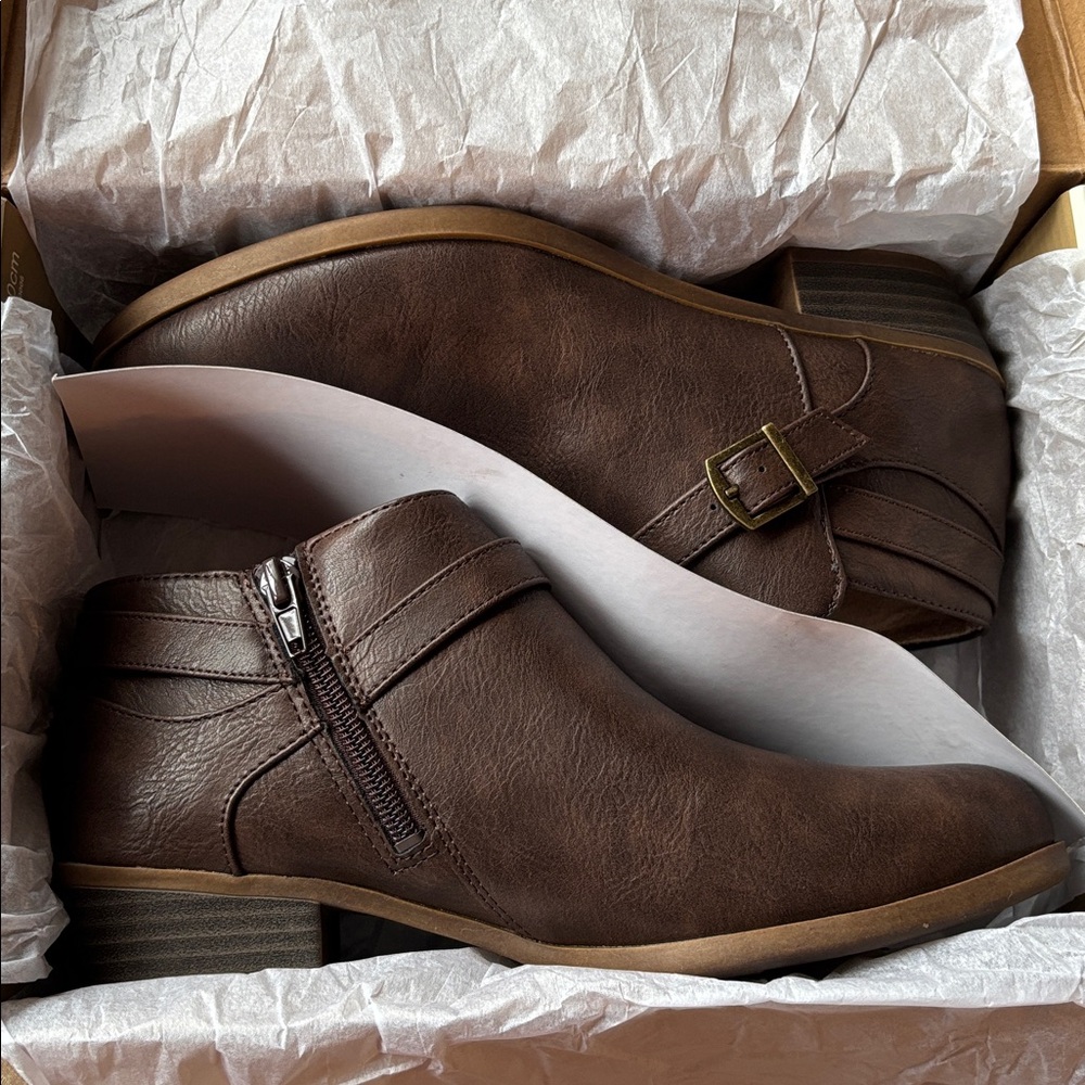 Life Stride “Alexander” dark  Brown size 8 M